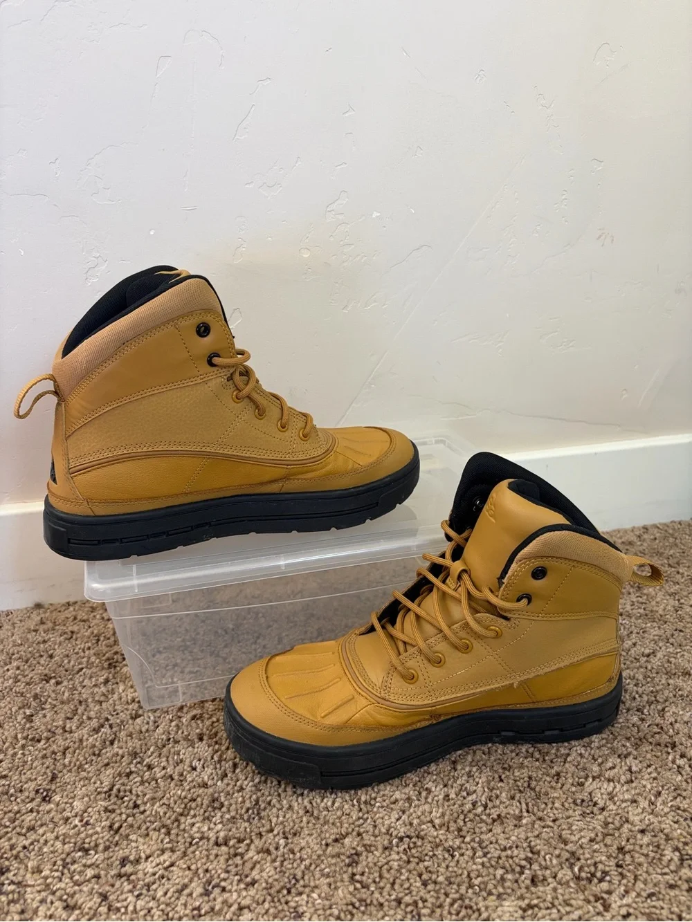 Nike young explorers
